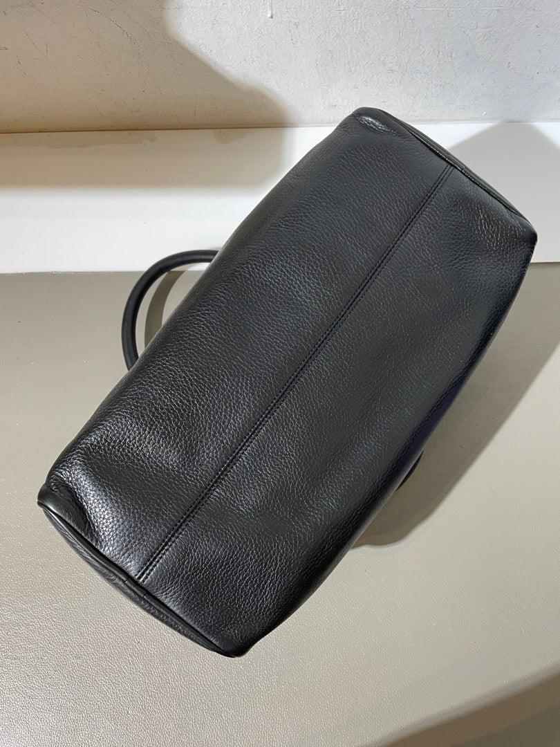 Loewe Boston, view 8