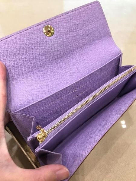 Lv Sarah Wallet, view 2