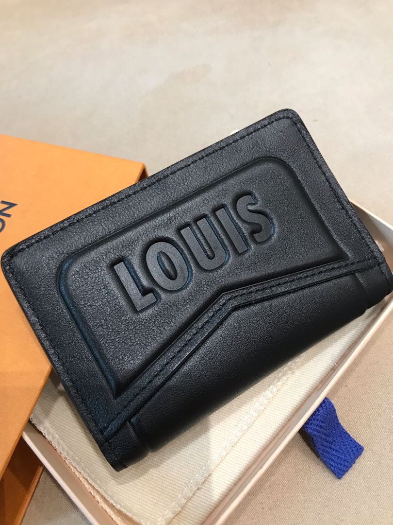 Lv cardholder, view 2