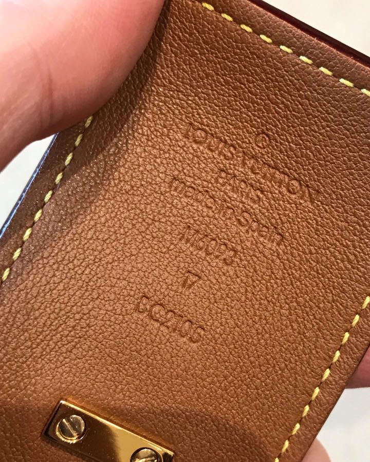 Lv bracelet, view 6
