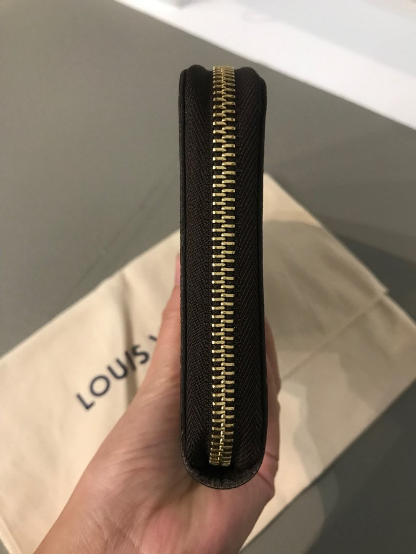 Lv Wallet, view 3