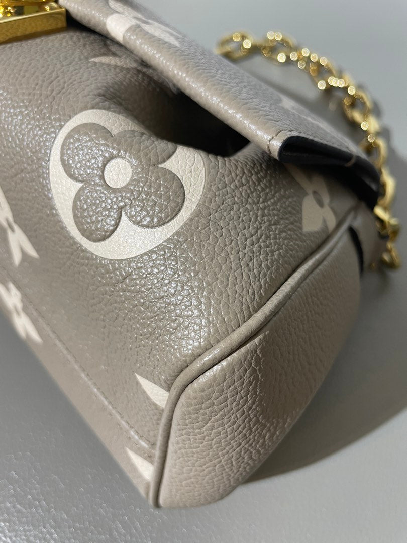 Lv Favorite, view 5