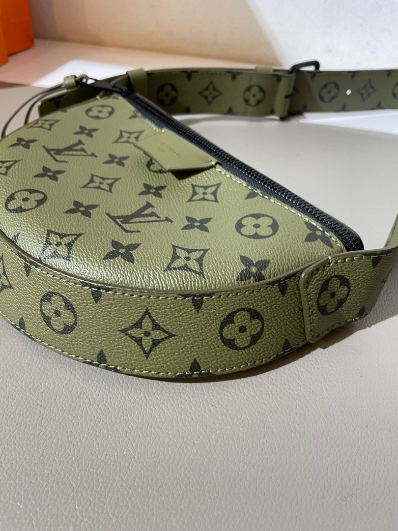 Lv Moon Crossbody, view 6