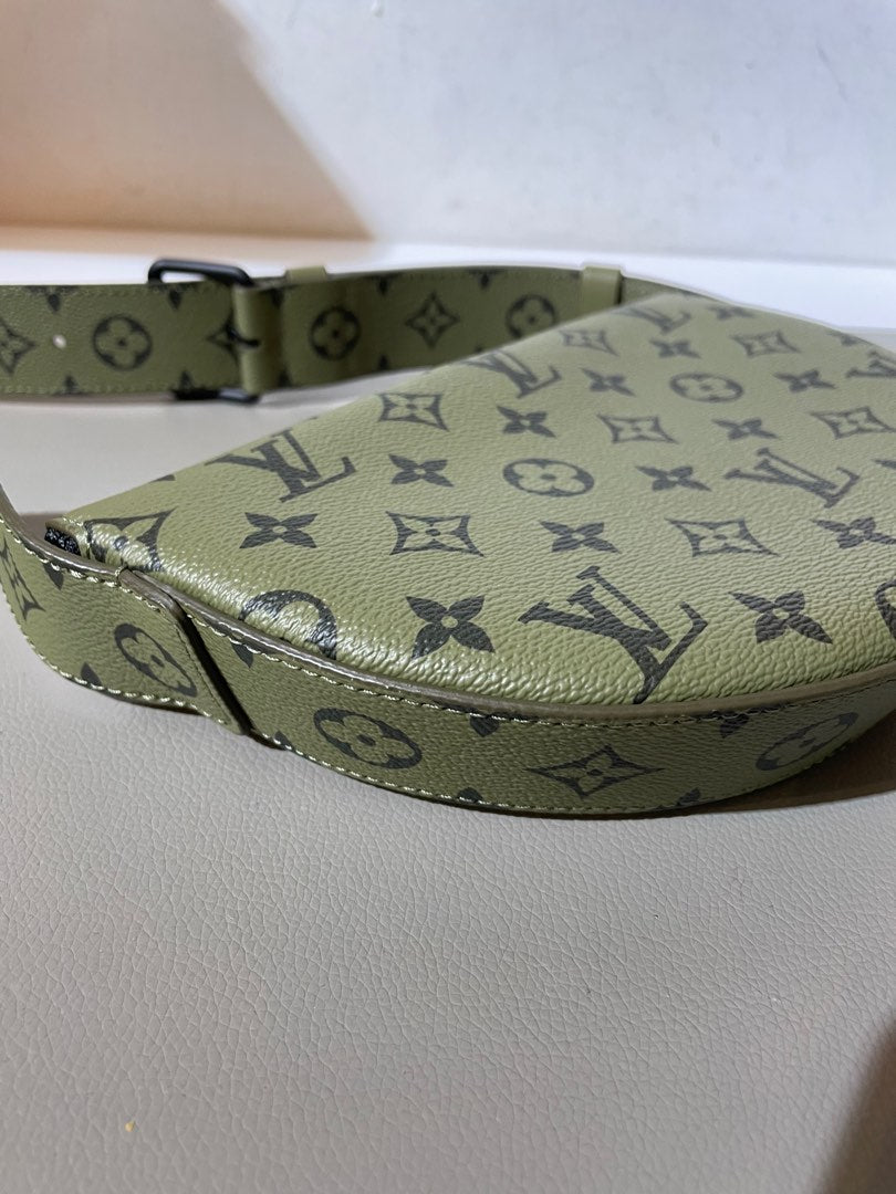 Lv Moon Crossbody, view 7