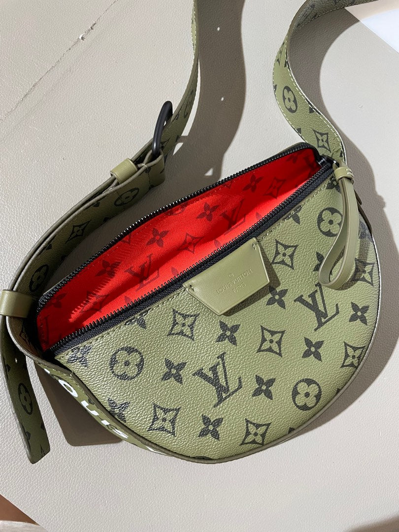 Lv Moon Crossbody, view 8