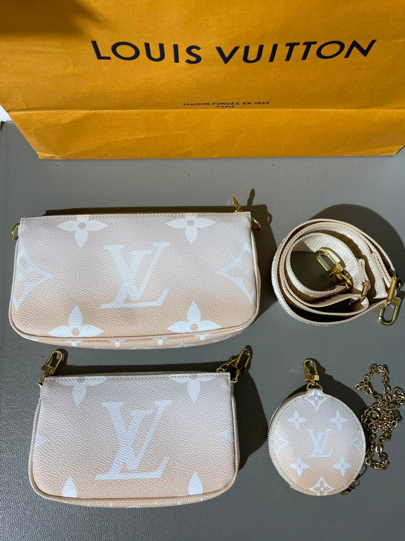 Lv Multi Pochette Accessories, view 4