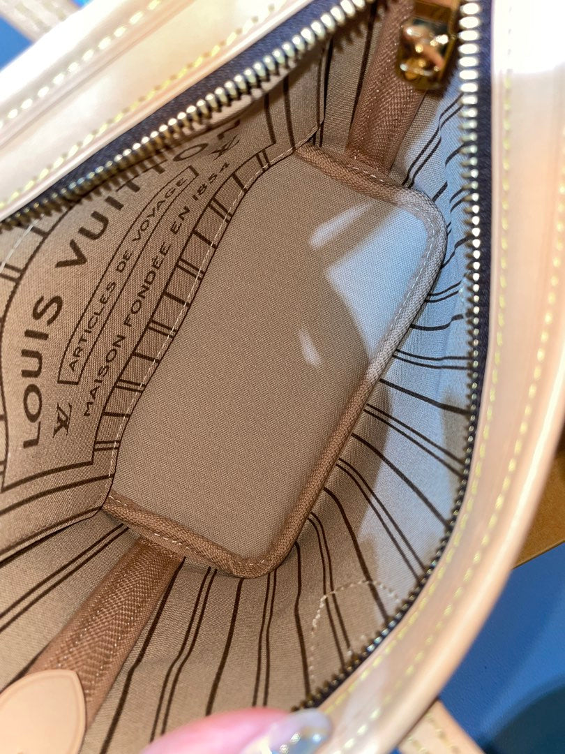 Lv Neverfull BB, view 10