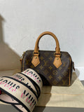 Louis Vuitton Lv Speedy Bandouliere 20 — pre-owned, Well used