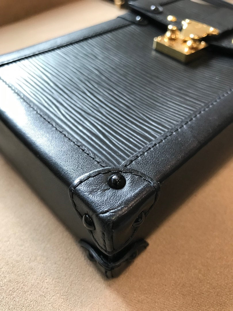 Lv vertical trunk, view 5