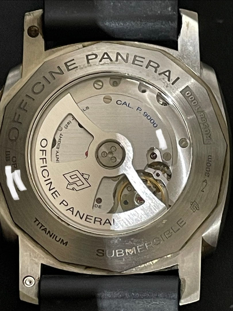 Panerai Luminor Submersible PAM00305, view 8