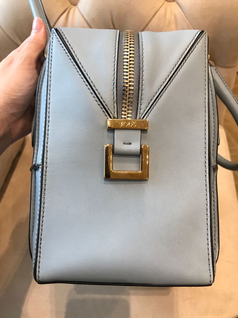 Tods, view 2