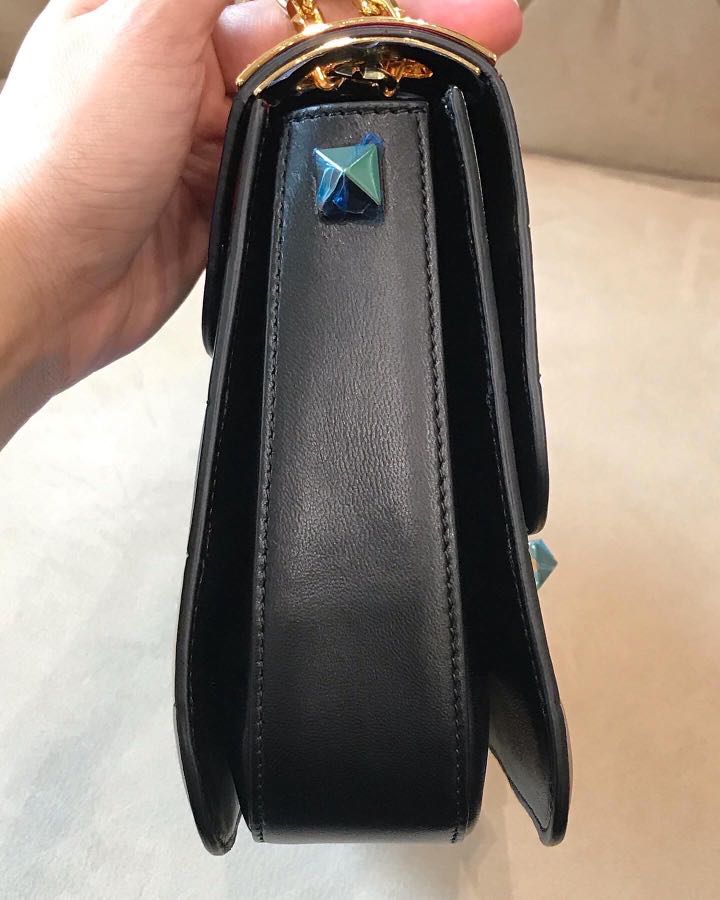 Valentino, view 2